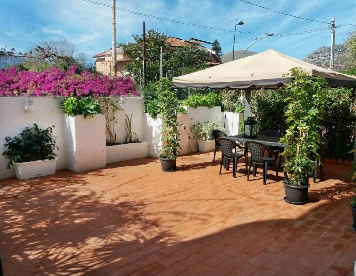 Villa Coral Mondello Palermo Exterior foto